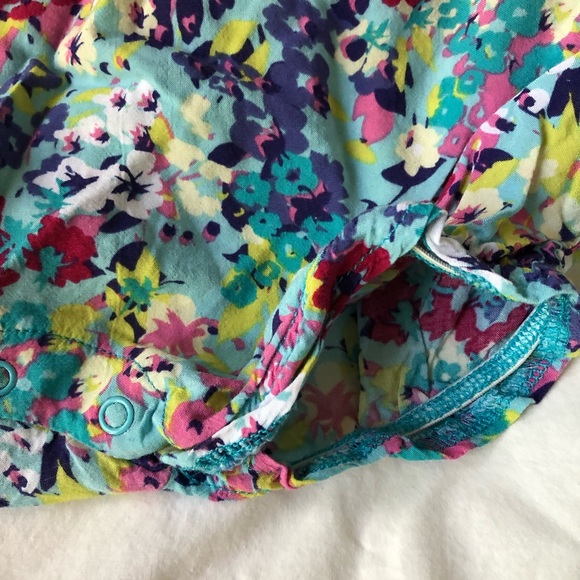 Spendid Baby Floral Romper - Picture 3 of 6